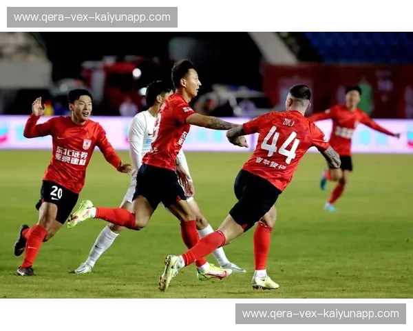 蓝血荣光的进击与北地虎啸的顽强：上海申花vs长春亚泰的宿命博弈